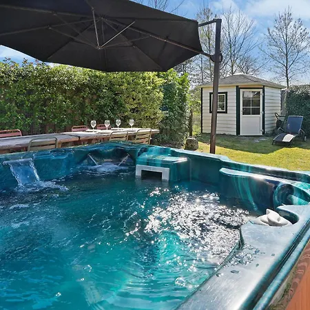 別荘 Linde 5 - Klepperstee Met Jacuzzi - Not For Companies